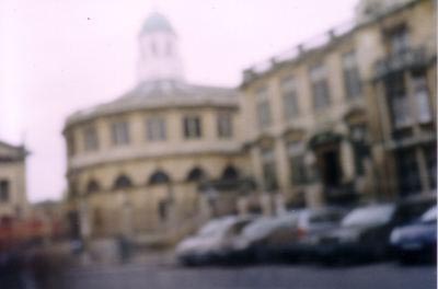 PinHole_20040228_04